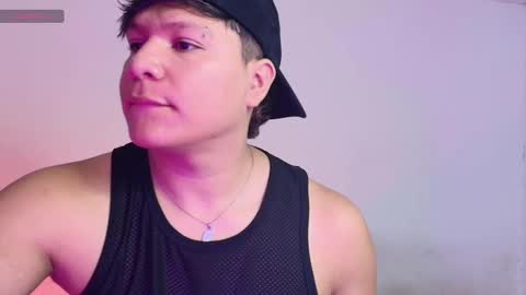 Snapshot of alejandro_vt chatting on 10/09/25, 01:42 Alejandro G online show from 10/09/25, 01:42