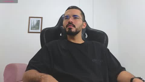 alejandroo_7 online show from 12/03/25, 05:44