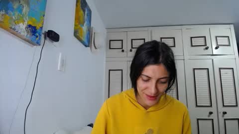 Snapshot of alejaxxxhot chatting on 11/15/25, 01:25 alejaxxxhot online show from 11/15/25, 01:25