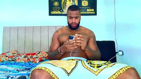 alejo_21cm online show from 07/01/26, 01:13