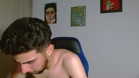 Snapshot of alejo_hot23 chatting on 01/16/26, 02:04 David online show from 01/16/26, 02:04