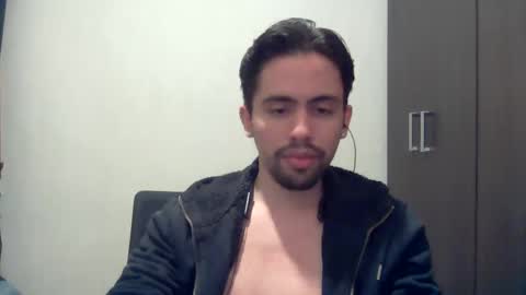 Snapshot of alejo_shy chatting on 12/27/24, 04:58 alejo_shy online show from 12/27/24, 04:58