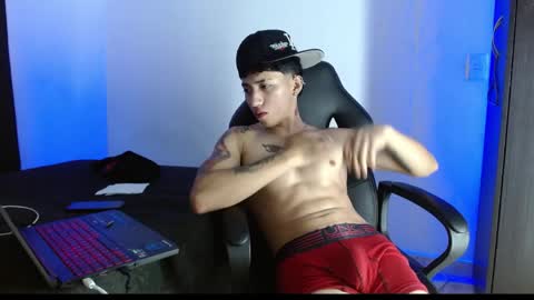 Snapshot of alejo_urd chatting on 04/06/26, 01:47 alejo online show from 04/06/26, 01:47