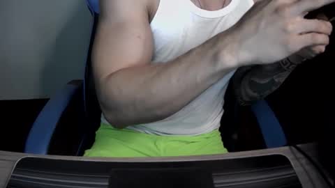 Snapshot of alejoduarte16 chatting on 02/09/26, 01:48 alejoduarte16 online show from 02/09/26, 01:48