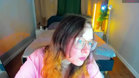 Aleks online show from 06/03/26, 05:29