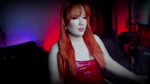 Snapshot of aleksafoxy chatting on 12/27/24, 01:22 Aleksa online show from 12/27/24, 01:22