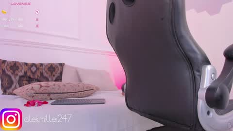 Snapshot of aleksandra_miller chatting on 01/07/25, 03:12 Aleksandra online show from 01/07/25, 03:12