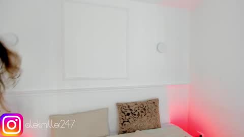 Snapshot of aleksandra_miller chatting on 02/26/25, 12:14 Aleksandra online show from 02/26/25, 12:14