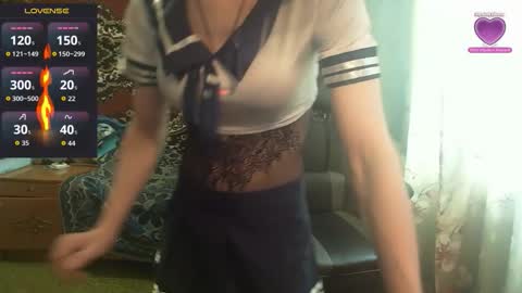 Snapshot of aleksej95 chatting on 10/25/25, 09:39 Alex online show from 10/25/25, 09:39