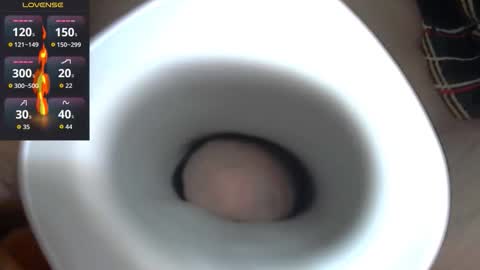 Snapshot of aleksej95 chatting on 02/28/26, 08:43 Alex online show from 02/28/26, 08:43