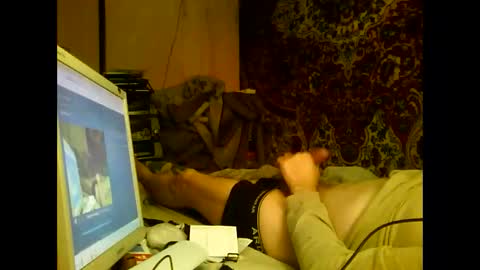 Snapshot of alekss4 chatting on 12/29/24, 09:17 alekss4 online show from 12/29/24, 09:17