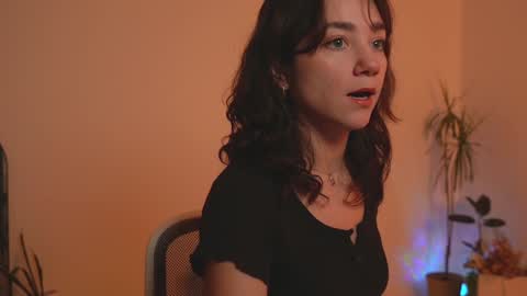 Snapshot of alemaniababe chatting on 01/10/25, 11:39 Ale online show from 01/10/25, 11:39