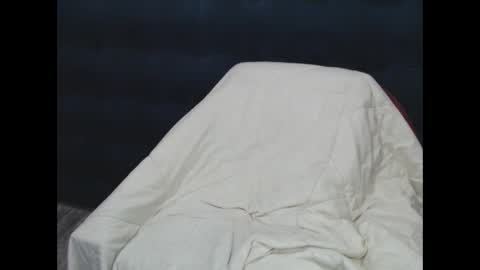 Snapshot of alenablack chatting on 01/26/25, 12:48 Luly online show from 01/26/25, 12:48