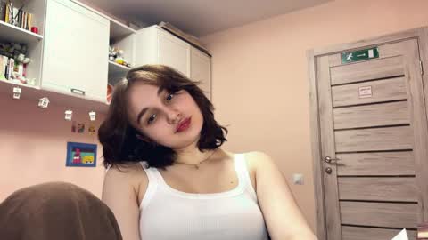 Snapshot of alenebroussard chatting on 04/03/26, 02:15 Nora online show from 04/03/26, 02:15