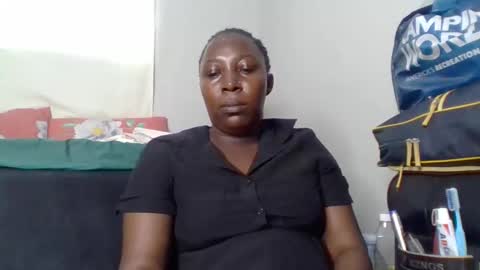 Noreen Kennth and Emilly online show from 11/09/25, 08:12