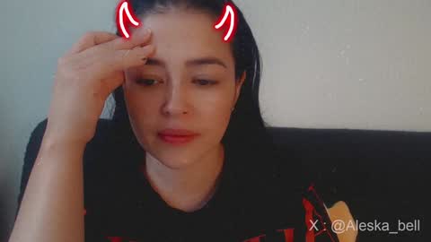 Snapshot of aleska__bell chatting on 12/13/24, 02:16 Aleska online show from 12/13/24, 02:16