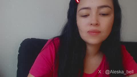 Snapshot of aleska__bell chatting on 12/17/24, 02:55 Aleska online show from 12/17/24, 02:55