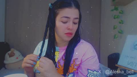 Snapshot of aleska__bell chatting on 12/25/24, 03:17 Aleska online show from 12/25/24, 03:17