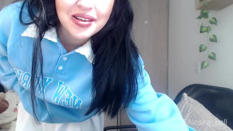 Snapshot of aleska__bell chatting on 12/26/24, 02:16 Aleska online show from 12/26/24, 02:16