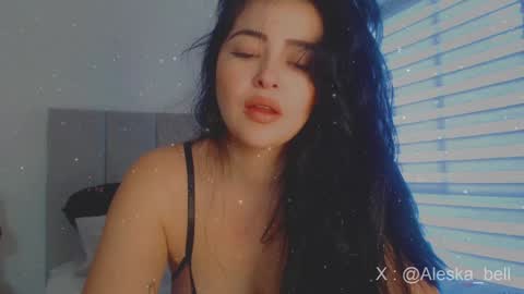 Snapshot of aleska__bell chatting on 01/20/25, 01:53 Aleska online show from 01/20/25, 01:53