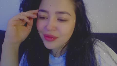 Snapshot of aleska__bell chatting on 02/01/25, 04:54 Aleska online show from 02/01/25, 04:54