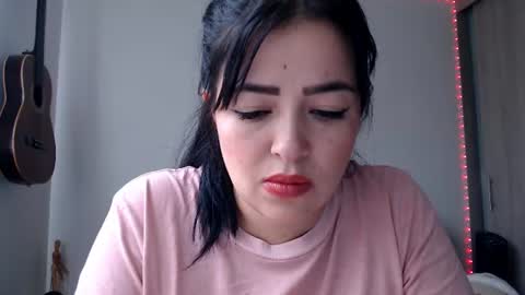 Snapshot of aleska_bell69 chatting on 06/26/26, 04:55 Aleska online show from 06/26/26, 04:55