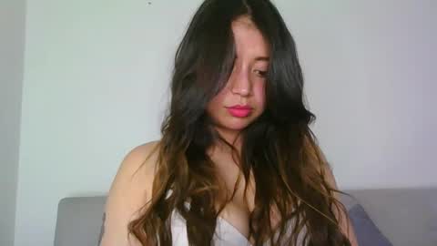 QUEEN OFF MILk  IM BACK  15 NOV online show from 10/10/25, 11:59