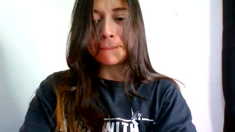 QUEEN OFF MILk  IM BACK  15 NOV online show from 06/10/26, 11:46