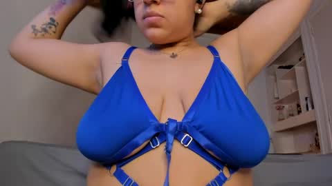 Snapshot of alessa_wells28 chatting on 03/23/26, 10:14 Alessa online show from 03/23/26, 10:14