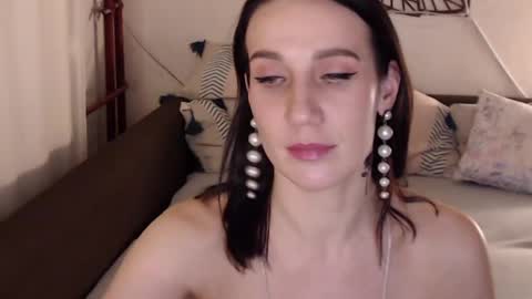 Snapshot of alessandra_foxy chatting on 01/25/25, 05:19 Sandra online show from 01/25/25, 05:19