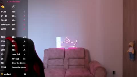 Snapshot of alessandramoreli chatting on 09/23/25, 07:28 AlessandraMoreli Its my birthday online show from 09/23/25, 07:28