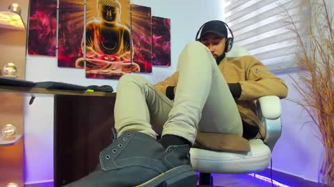 ALESSANDRO  WYE online show from 12/22/24, 06:48