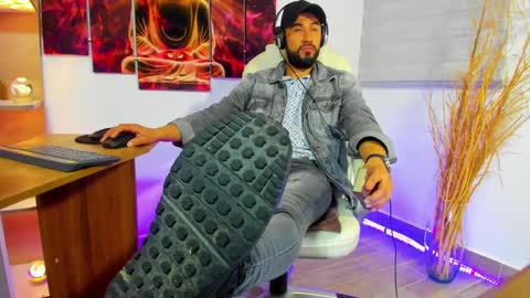 ALESSANDRO  WYE online show from 01/07/25, 06:38