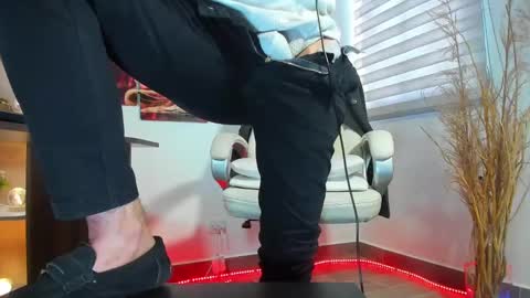 ALESSANDRO  WYE online show from 02/17/25, 02:04