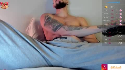 Snapshot of alessandro_dibellucci chatting on 12/28/24, 03:58 Kciqu3 Independent model online show from 12/28/24, 03:58
