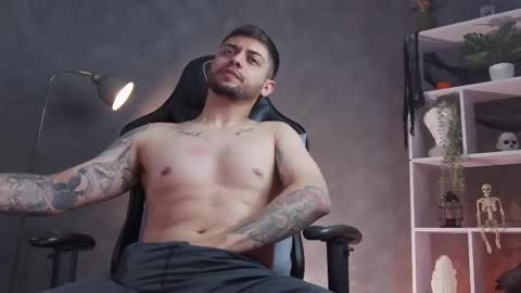 Alessandro INDEPENDENT MODEL online show from 10/26/25, 11:53