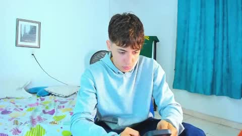 Snapshot of alessandro_dybala chatting on 04/16/26, 12:28 Alessandro Dybala online show from 04/16/26, 12:28