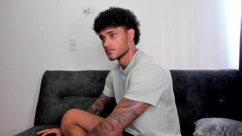 Alessandro Vanni online show from 02/17/25, 12:48