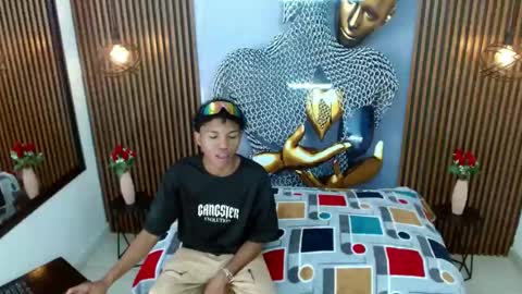 Snapshot of alessandroblack_ chatting on 07/26/26, 07:10 alessandroblack_ online show from 07/26/26, 07:10