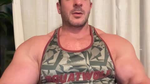 Alessandrobuilder online show from 09/10/25, 09:04