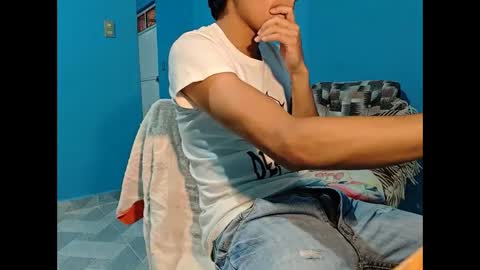 Snapshot of alessandrodmv chatting on 10/02/25, 06:09 alessandrodmv online show from 10/02/25, 06:09