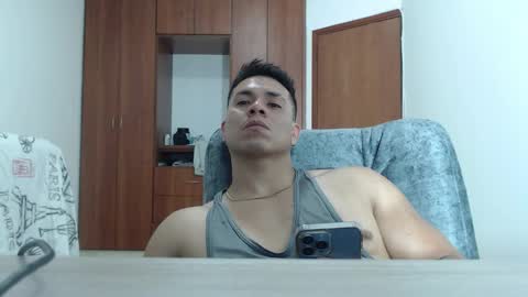 Snapshot of alessandromancini92 chatting on 10/28/25, 02:04 alessandromancini92 online show from 10/28/25, 02:04