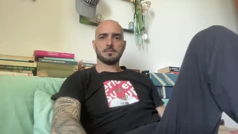 alessandromori91 online show from 04/24/26, 09:01
