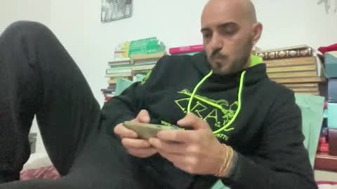 alessandromori91 online show from 05/10/26, 06:46