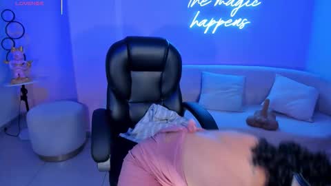 ALESSA ROMERO  online show from 10/22/25, 07:24