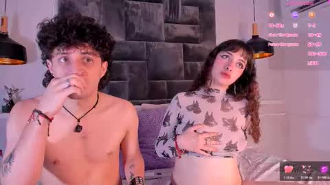 Snapshot of alessia_and_damian chatting on 01/06/26, 02:32 alessia and damian online show from 01/06/26, 02:32