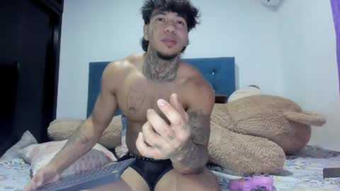 alessia_hot1 online show from 04/27/26, 11:14