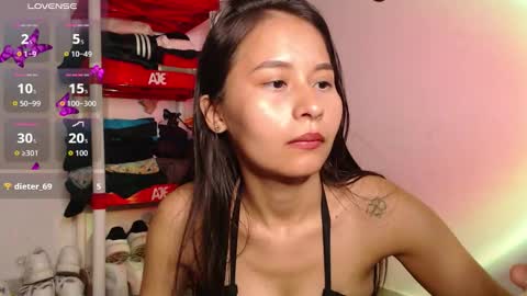 alessia_santorinni online show from 10/28/25, 12:14