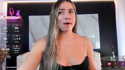 Alessia  Everyday From 0530 to 1430 Col Time online show from 10/28/25, 01:58