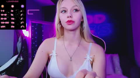 alessiacroft online show from 12/18/25, 05:35